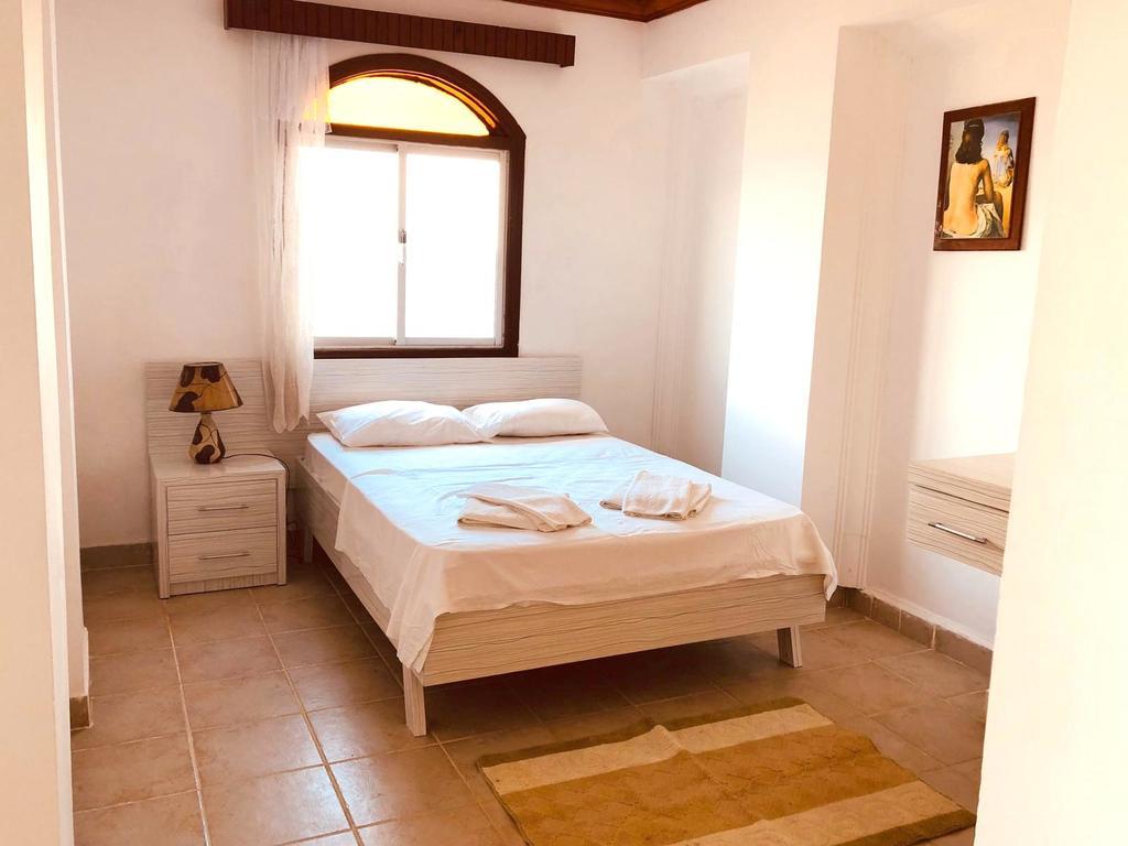 Queen Aphrodite Hotel Karpasa Екстериор снимка